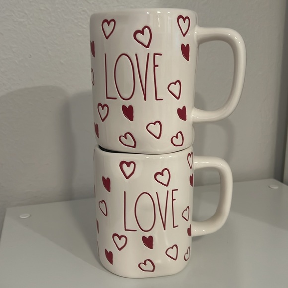❤️CUTE. Rae Dunn Valentin MUG. - Picture 15 of 16